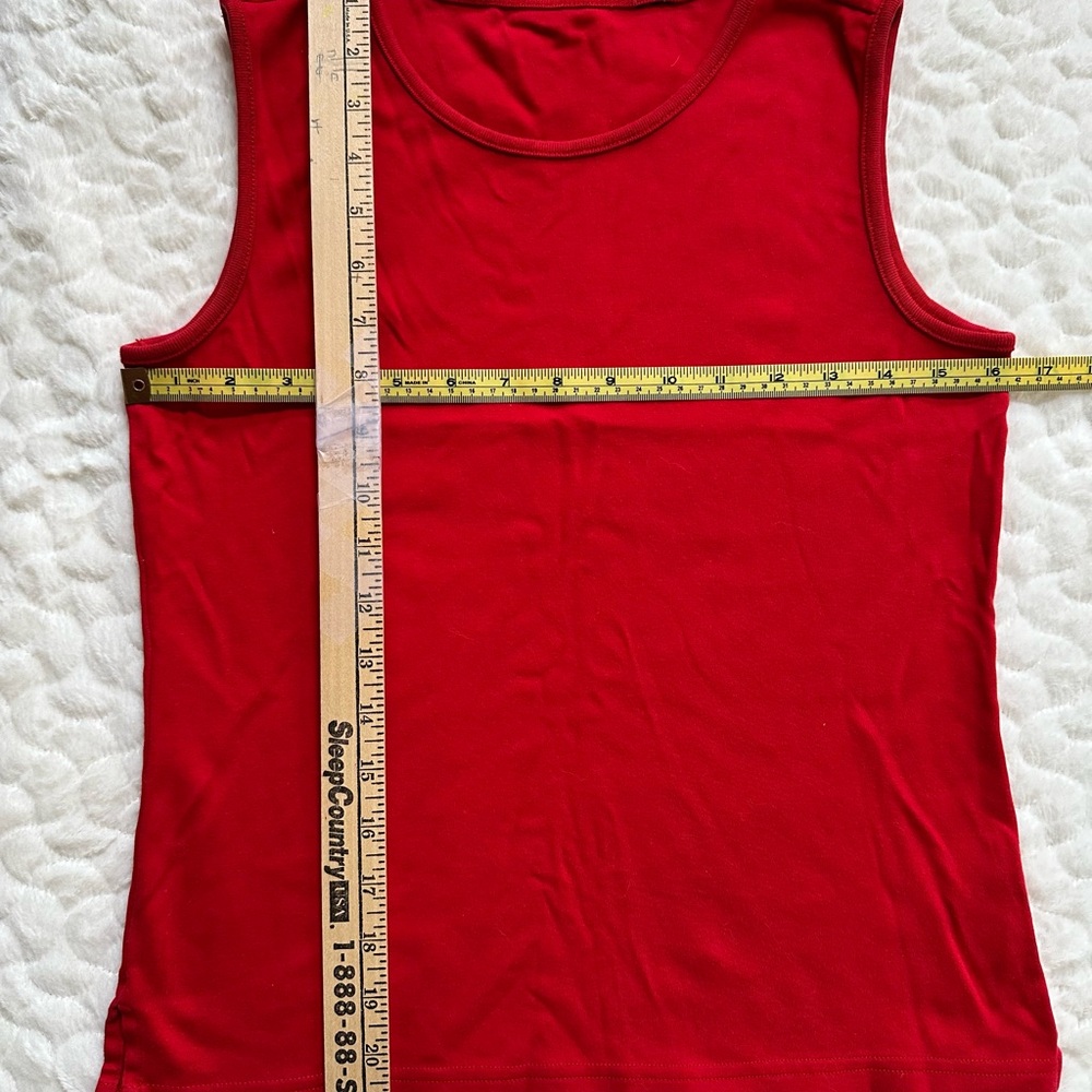 Women's Red Sleeveless Top